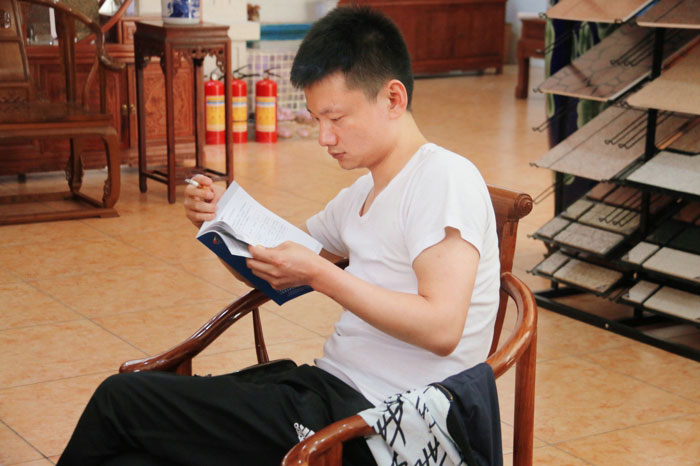 熱烈歡迎西安辦廠客戶孫總、張總、楊總來(lái)鑫浪進(jìn)行技術(shù)交流
